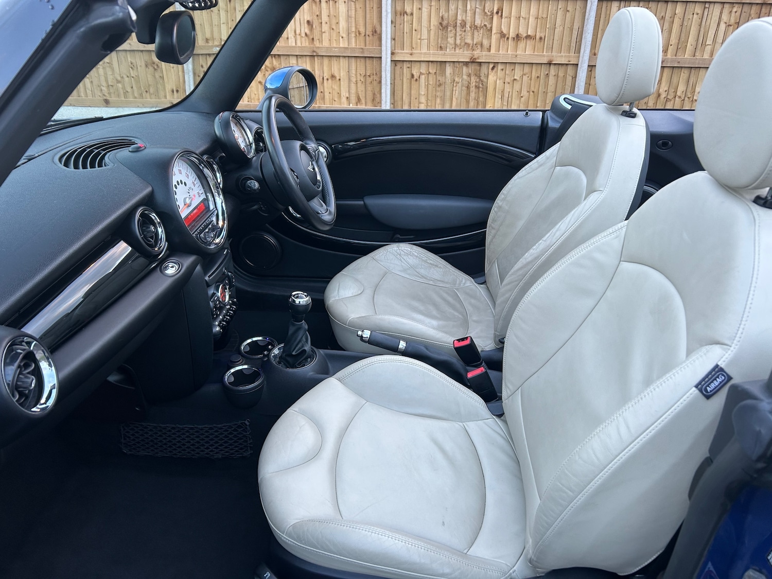 Used MINI Convertible 2012 for sale - 77262889: Photo 16