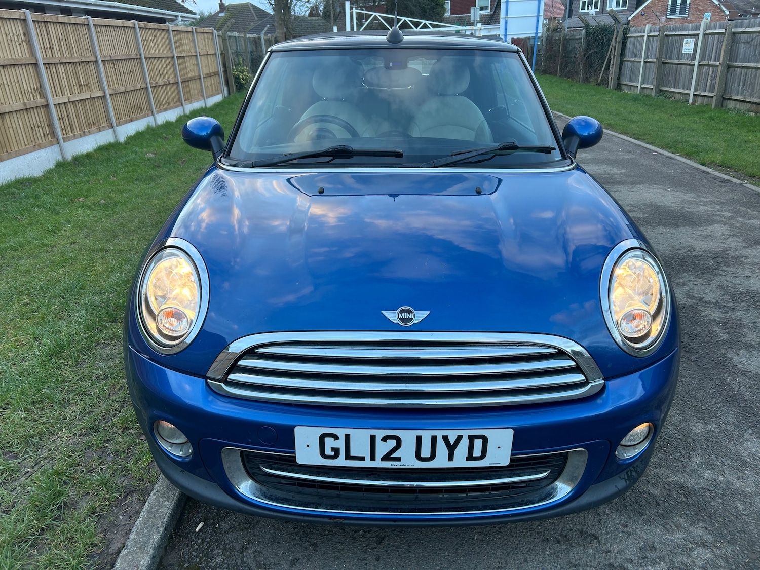 Used MINI Convertible 2012 for sale - 77493809: Photo 12