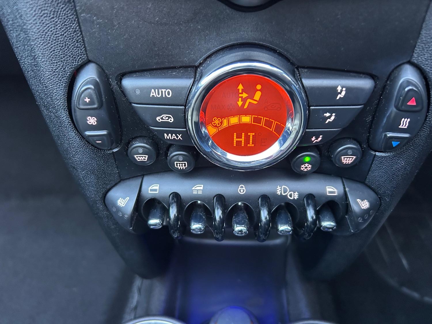 Used MINI Convertible 2012 for sale - 77493809: Photo 18