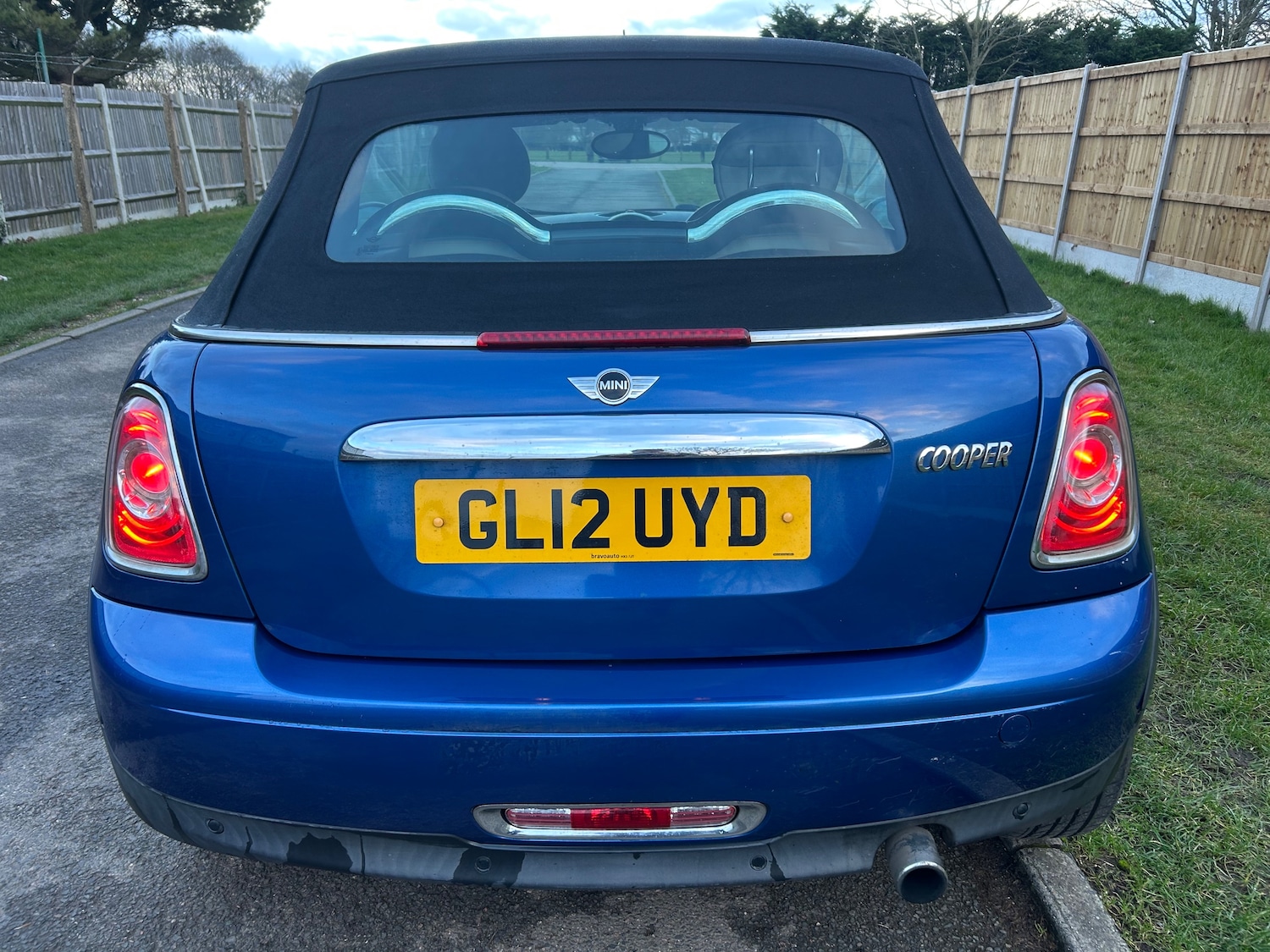 Used MINI Convertible 2012 for sale - 77493809: Photo 21