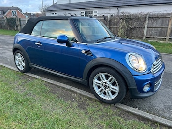 Used MINI Convertible 2012 for sale - 77493809: Photo