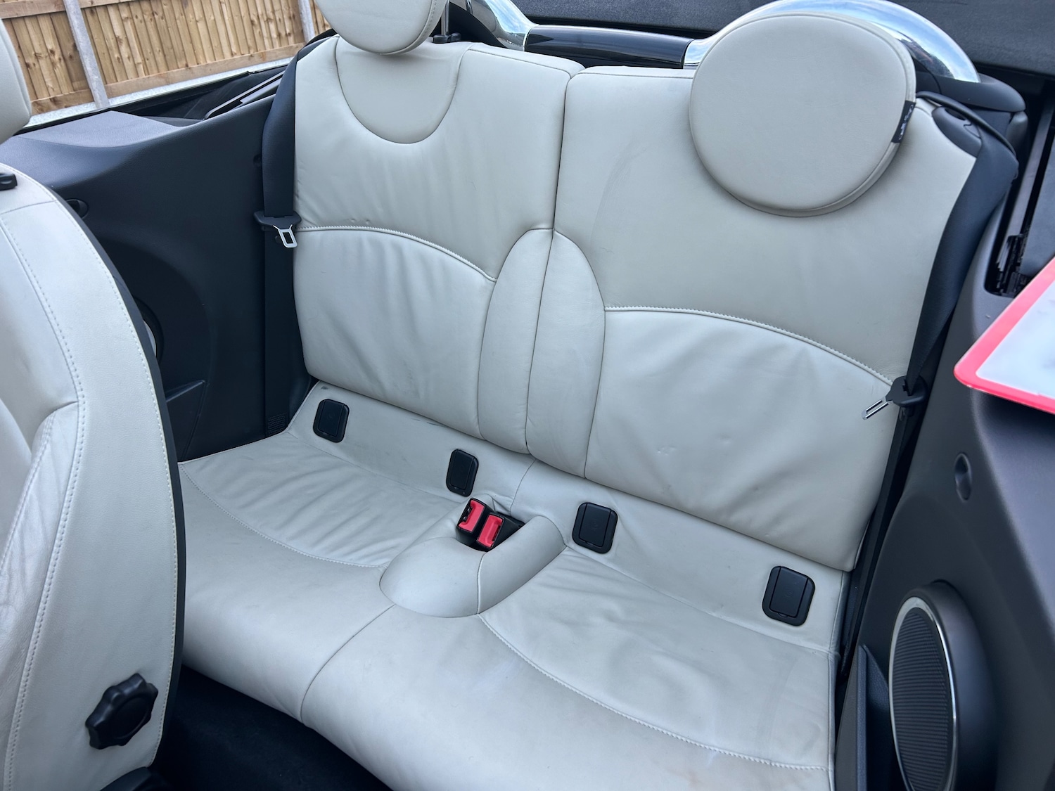 Used MINI Convertible 2012 for sale - 77493809: Photo 5