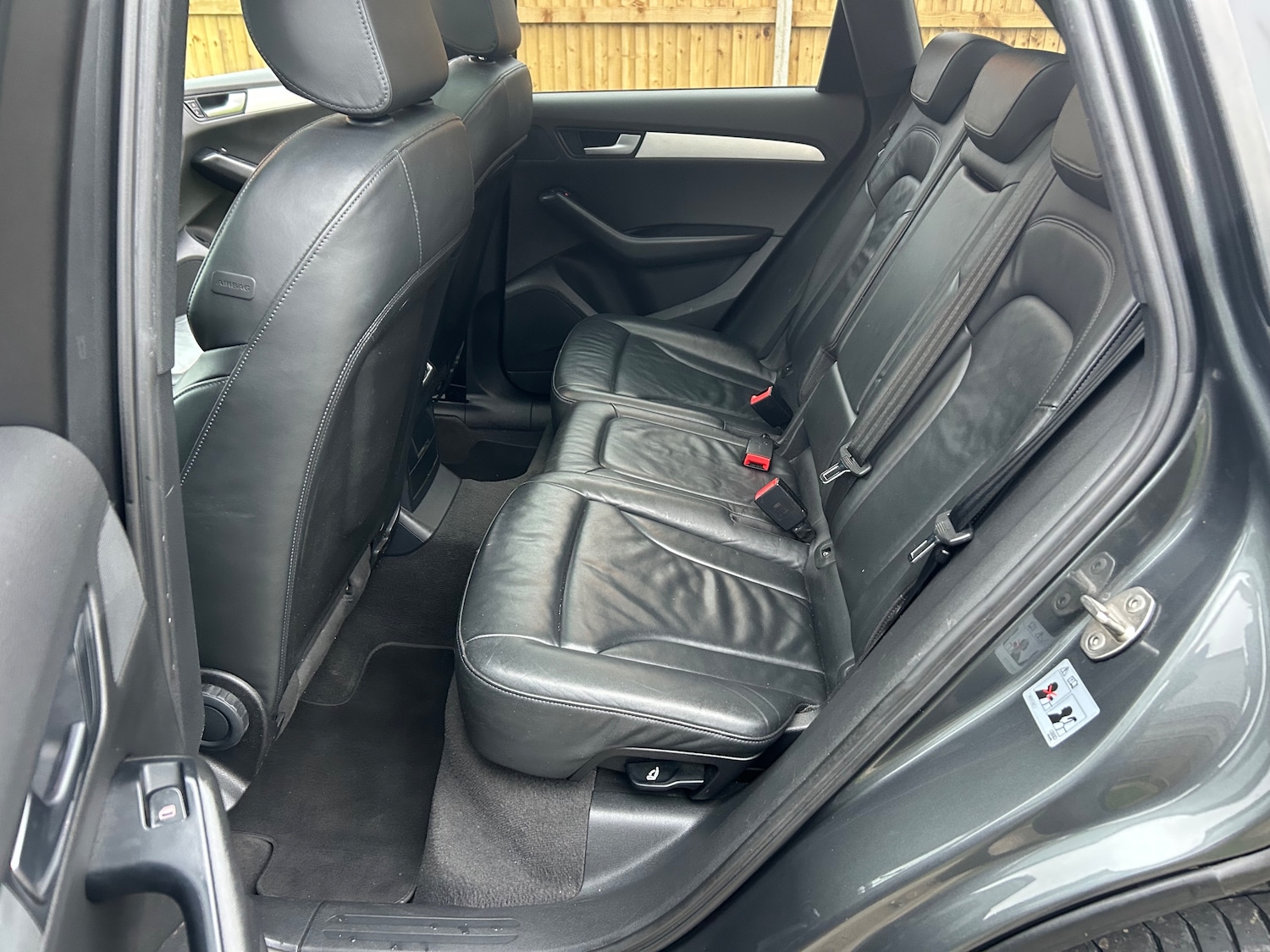 Used Audi Q5 2010 for sale - 77493813: Photo 14