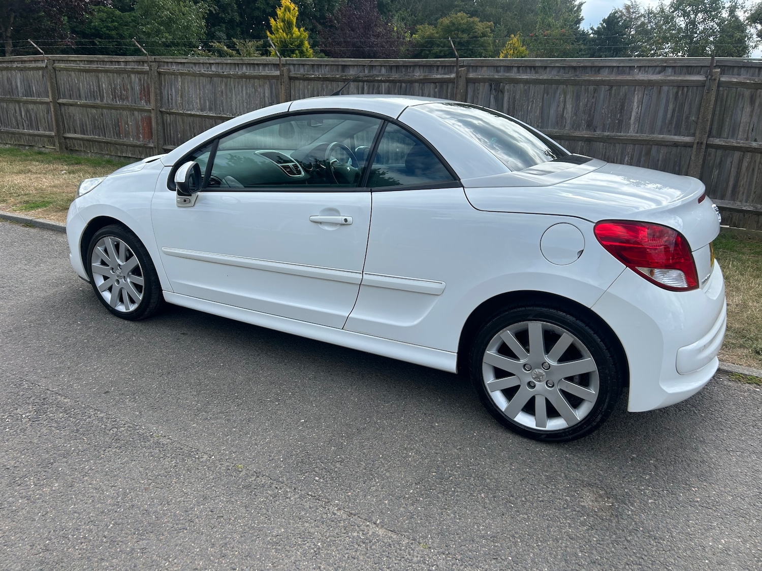 Used Peugeot 207 2009 for sale - 76501192: Photo 12