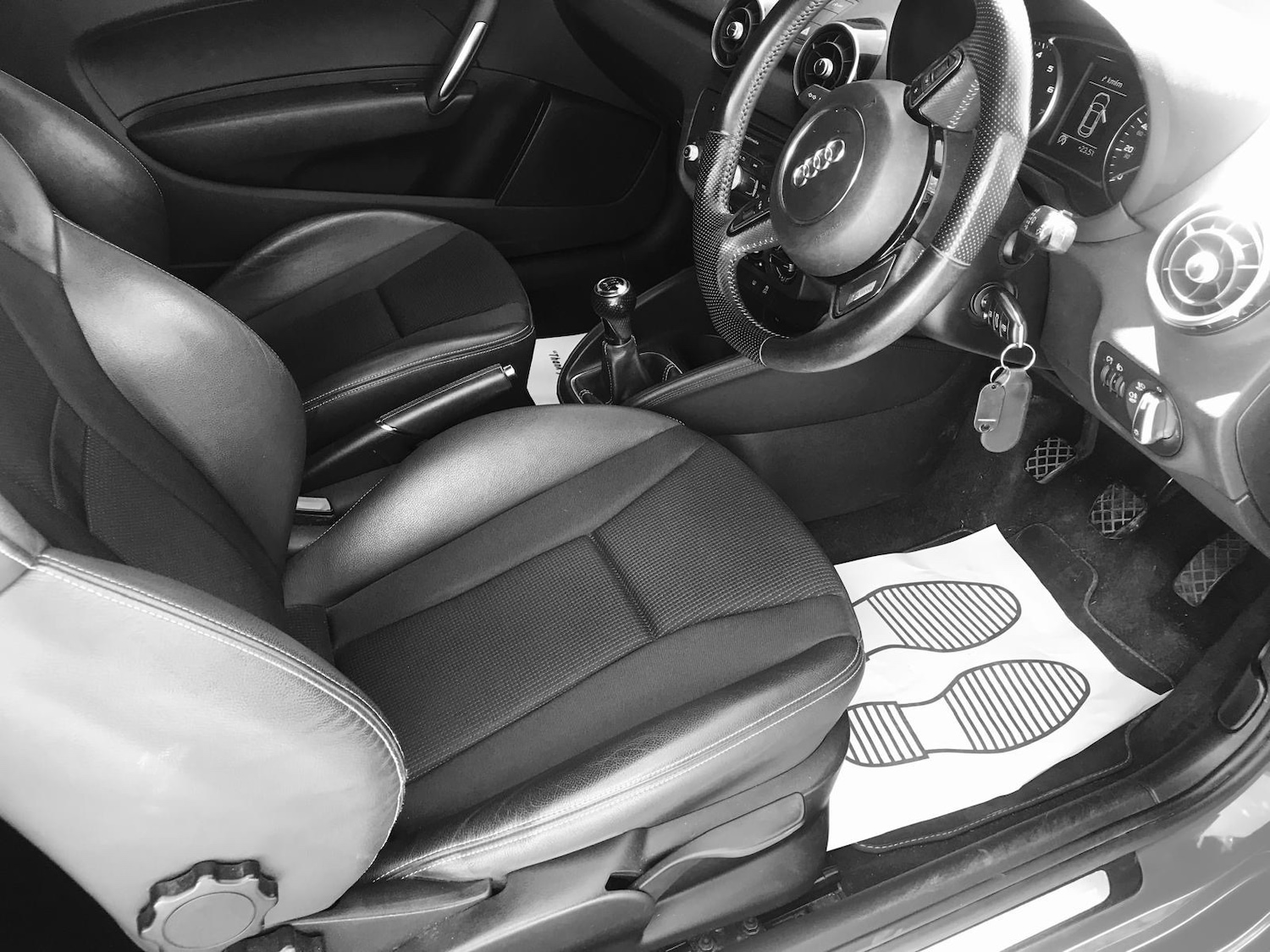 Used Audi A1 2013 for sale - 76648107: Photo 24