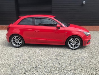 Used Audi A1 2013 for sale - 76648107: Photo
