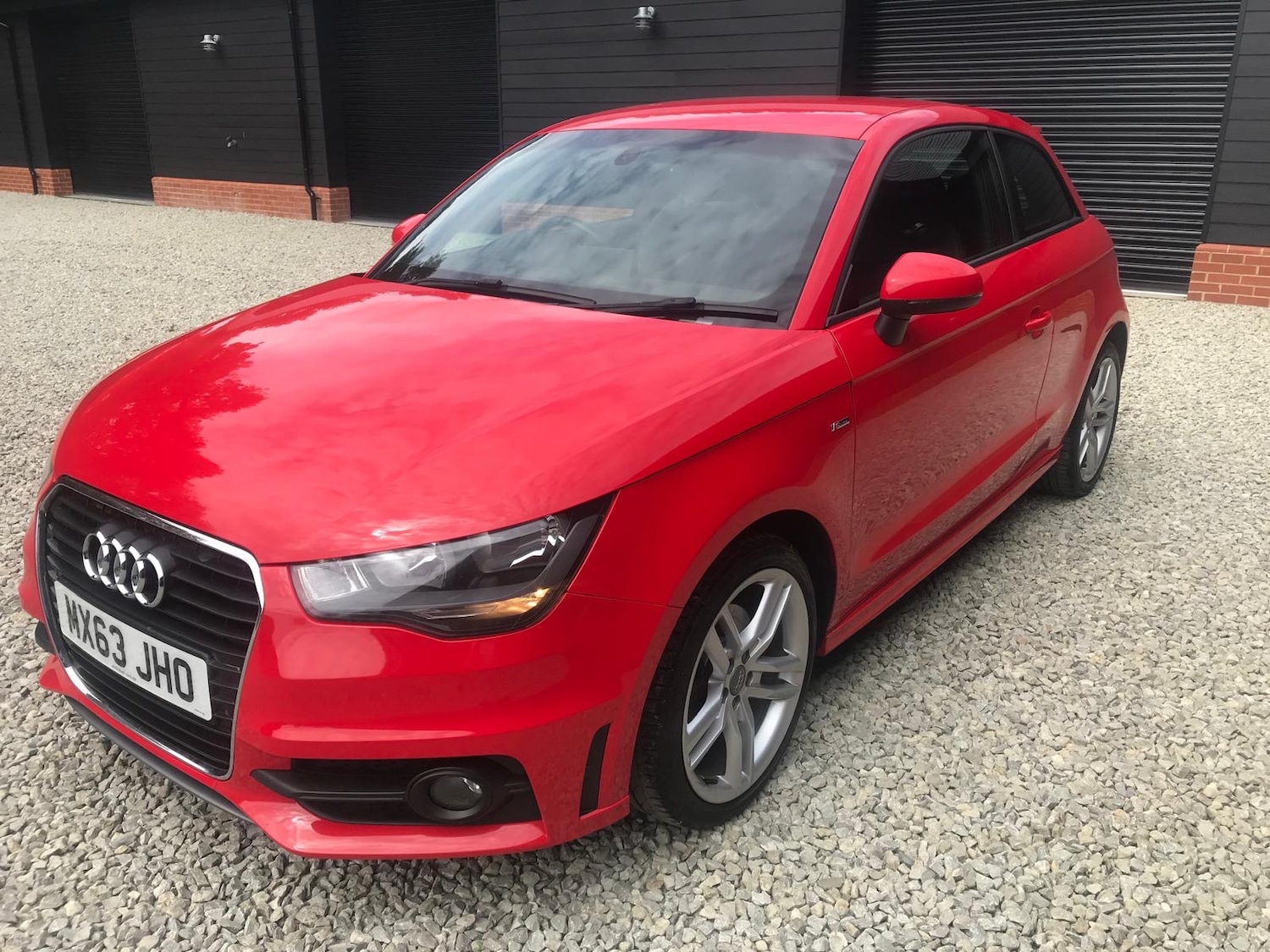 Used Audi A1 2013 for sale - 76648107: Photo 3