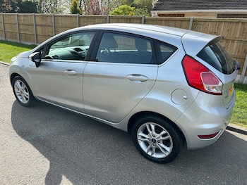 Used Ford Fiesta 2015 for sale - 78820366: Photo