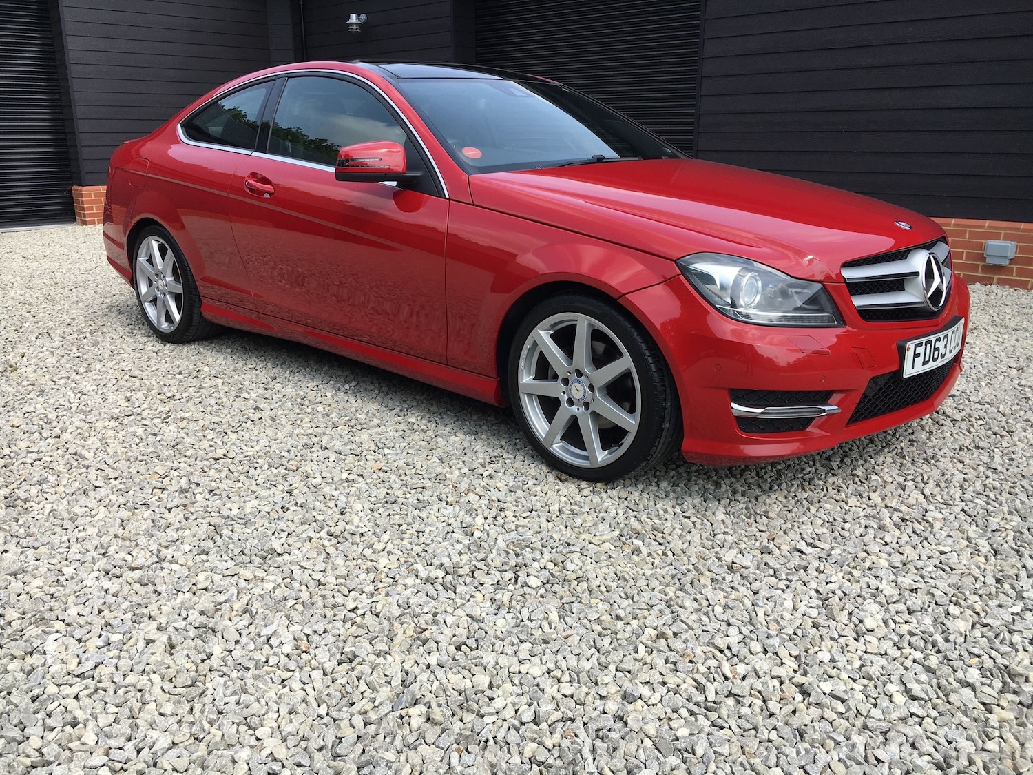 Used Mercedes-Benz C Class 2014 for sale - 76641673: Photo 1