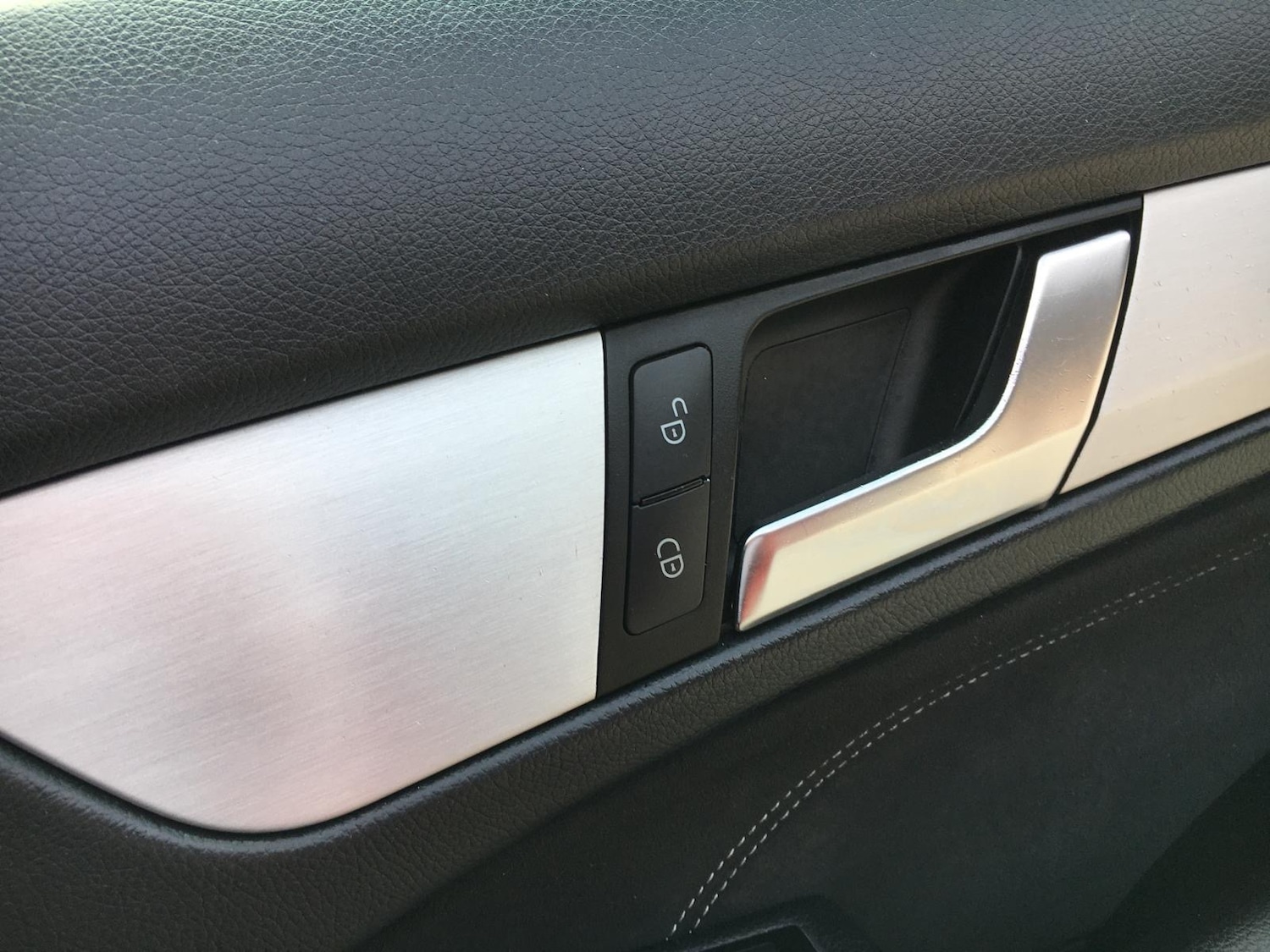 Used Mercedes-Benz C Class 2014 for sale - 76641673: Photo 30