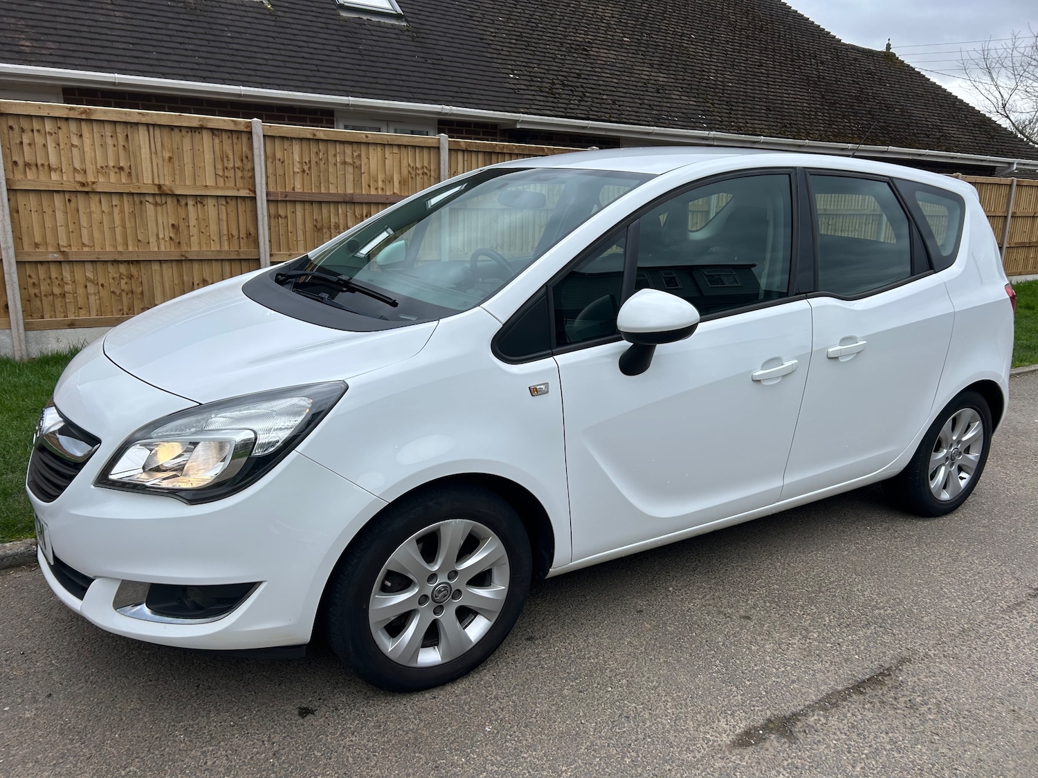 Used Vauxhall Meriva 2017 for sale - 77904342: Photo 7