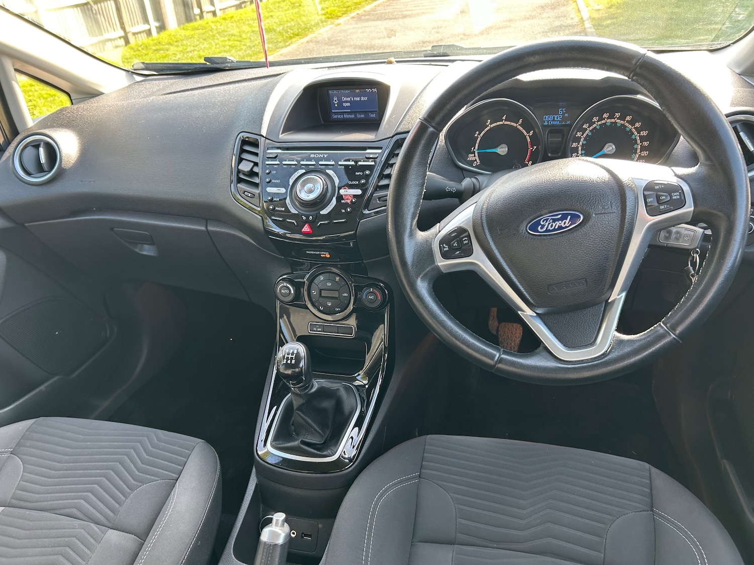 Used Ford Fiesta 2012 for sale - 78064974: Photo 10