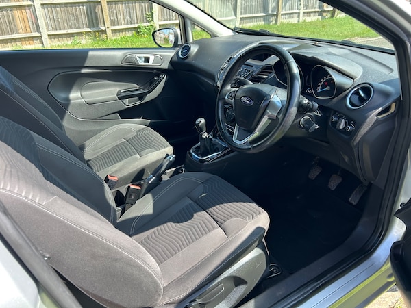 Used Ford Fiesta 2014 for sale - 76229710: Photo 11