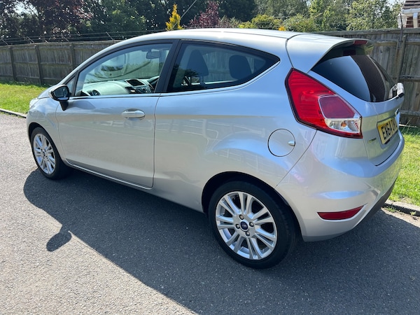 Used Ford Fiesta 2014 for sale - 76229710: Photo 6