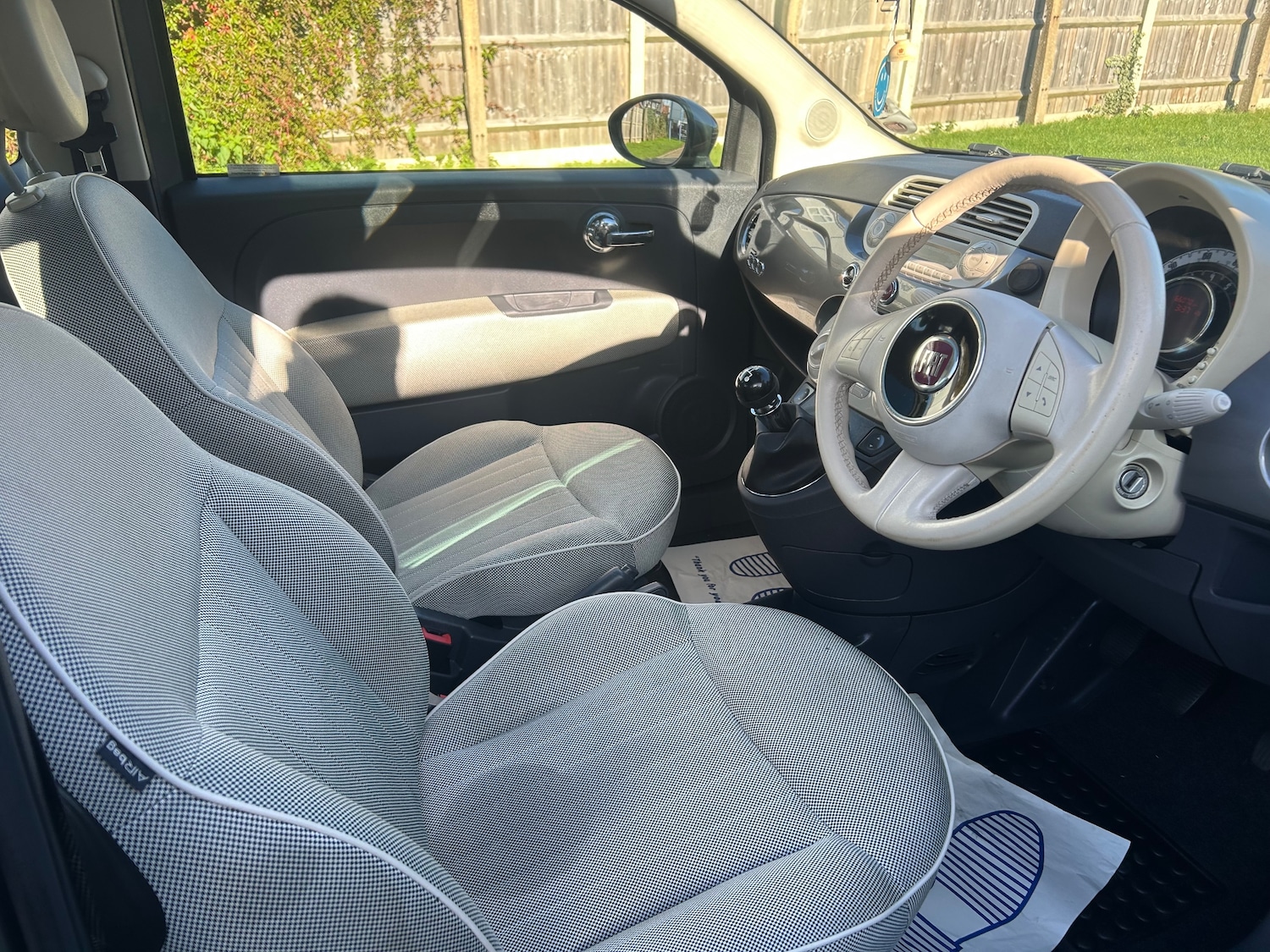 Used Fiat 500 2010 for sale - 77152680: Photo 9