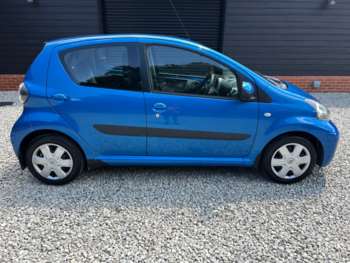 Used Toyota AYGO 2010 for sale - 75145628: Photo
