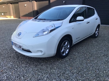 Used Nissan Leaf 2017 for sale - 76754762: Photo