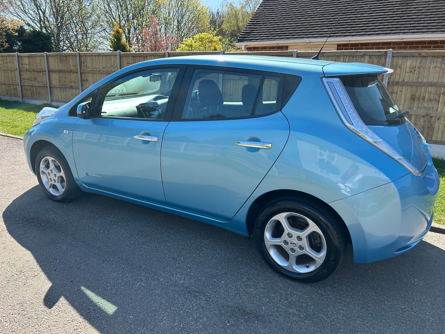 Used Nissan Leaf for sale - 78162997: Photo 5