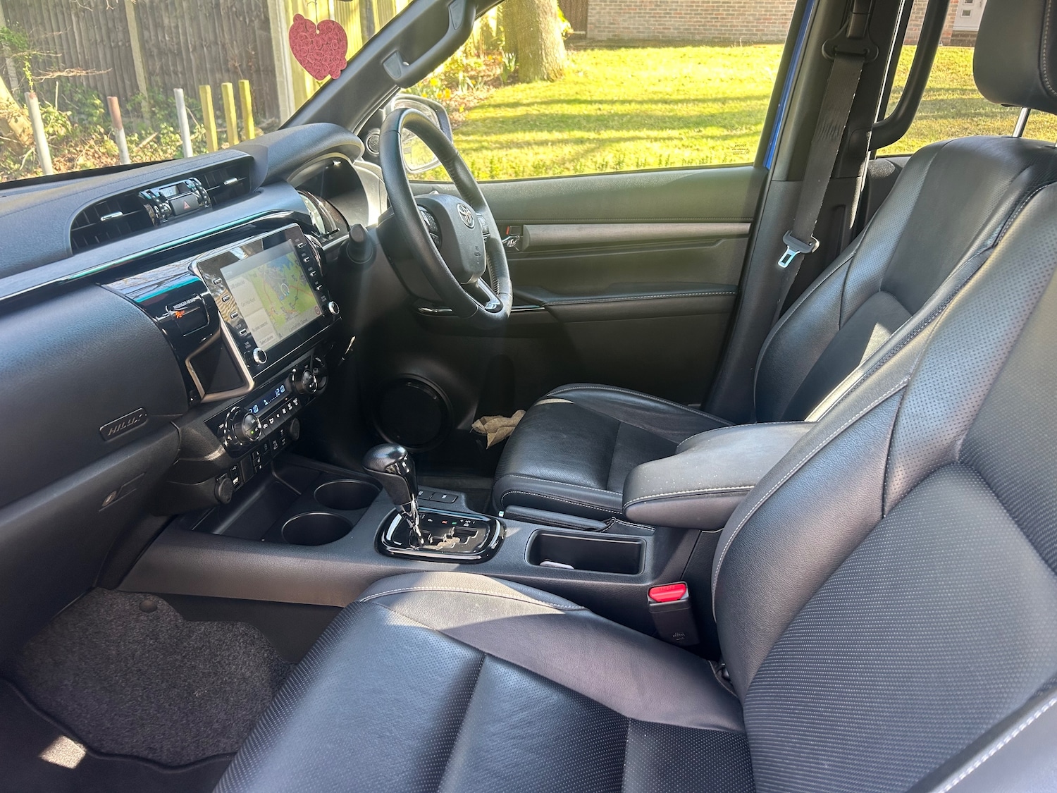 Used Toyota Hilux 2023 for sale - 77726436: Photo 15