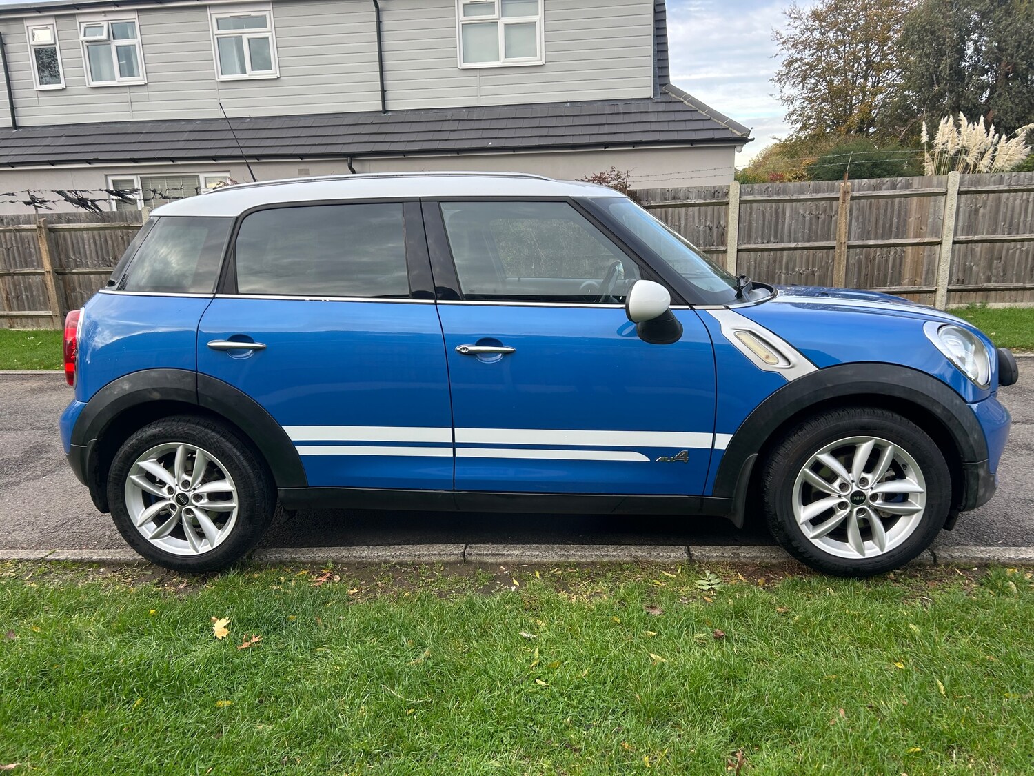 Used MINI Countryman 2011 for sale - 76434546: Photo 2