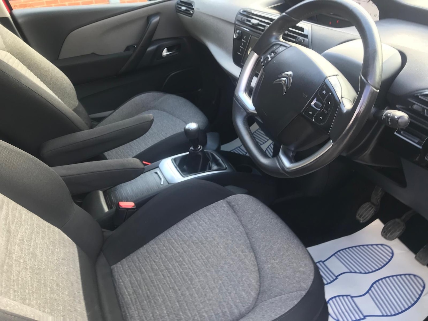 Used Citroen Grand C4 Picasso 2016 for sale - 77834739: Photo 27