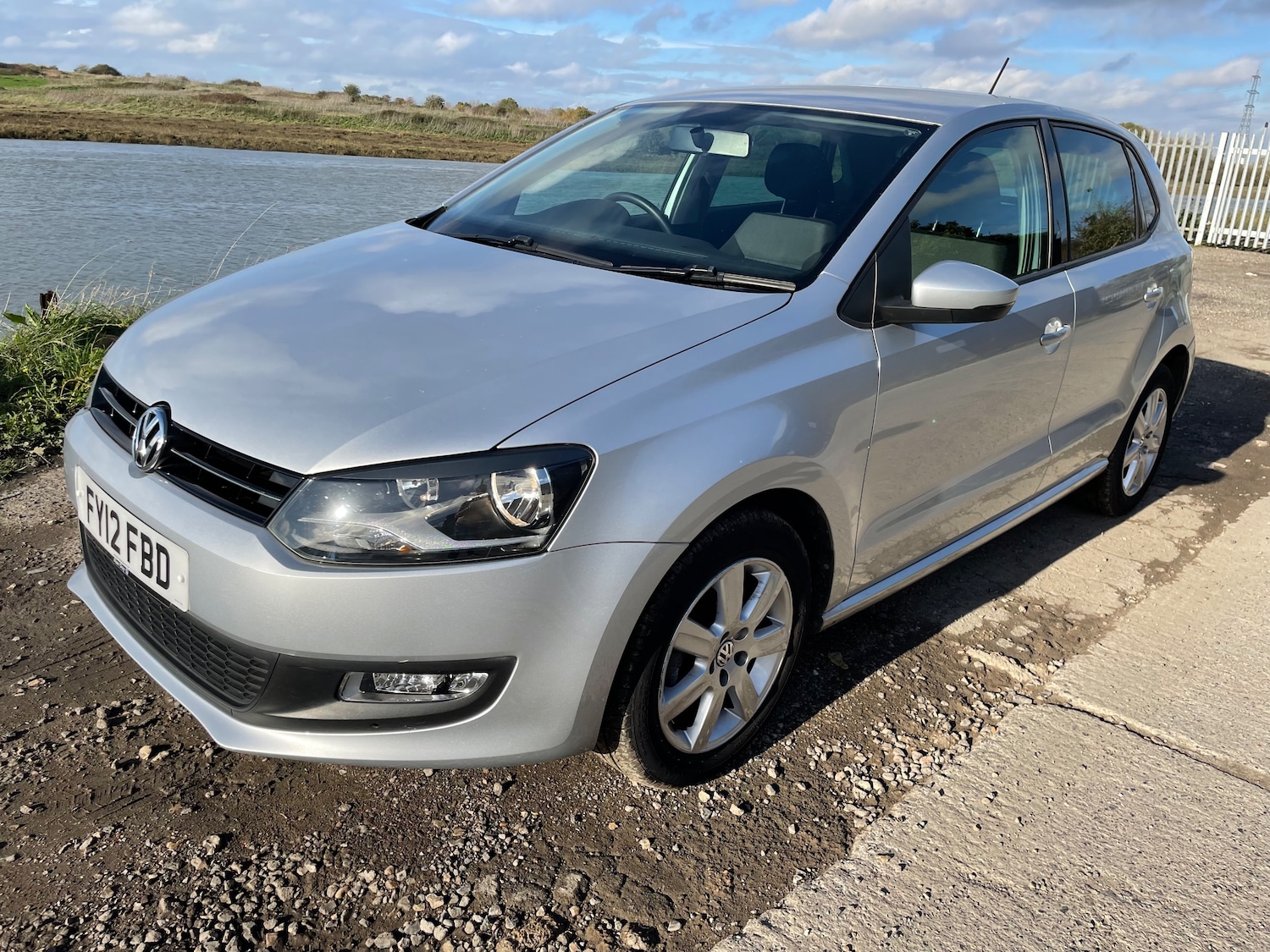 Used Volkswagen Polo 2012 for sale - 77236197: Photo 2
