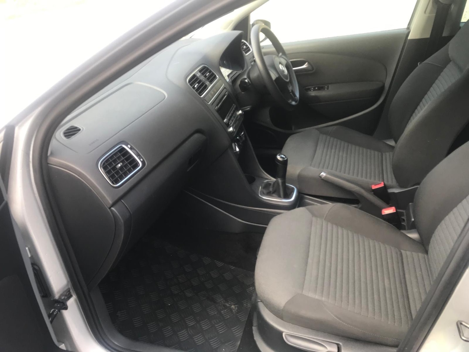 Used Volkswagen Polo 2012 for sale - 77236197: Photo 22