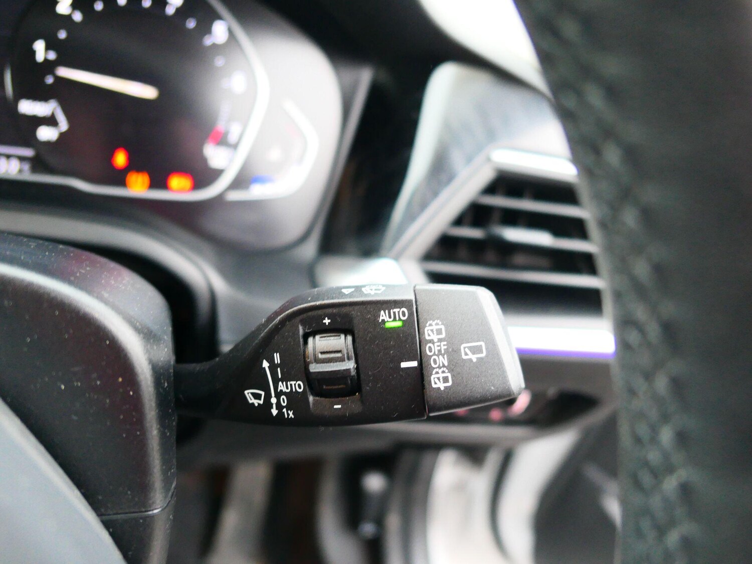 Used BMW 3 Series 2021 for sale - 77550647: Photo 16