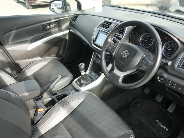 Used Suzuki SX4 S-Cross 2020 for sale - 76228063: Photo 29