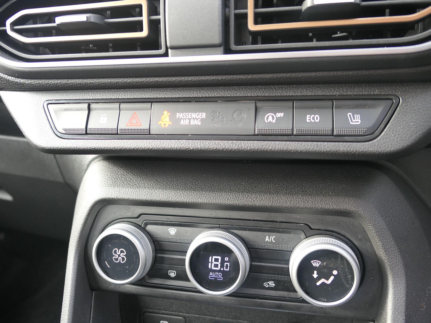 Used Dacia Sandero 2024 for sale - 76422687: Photo 15