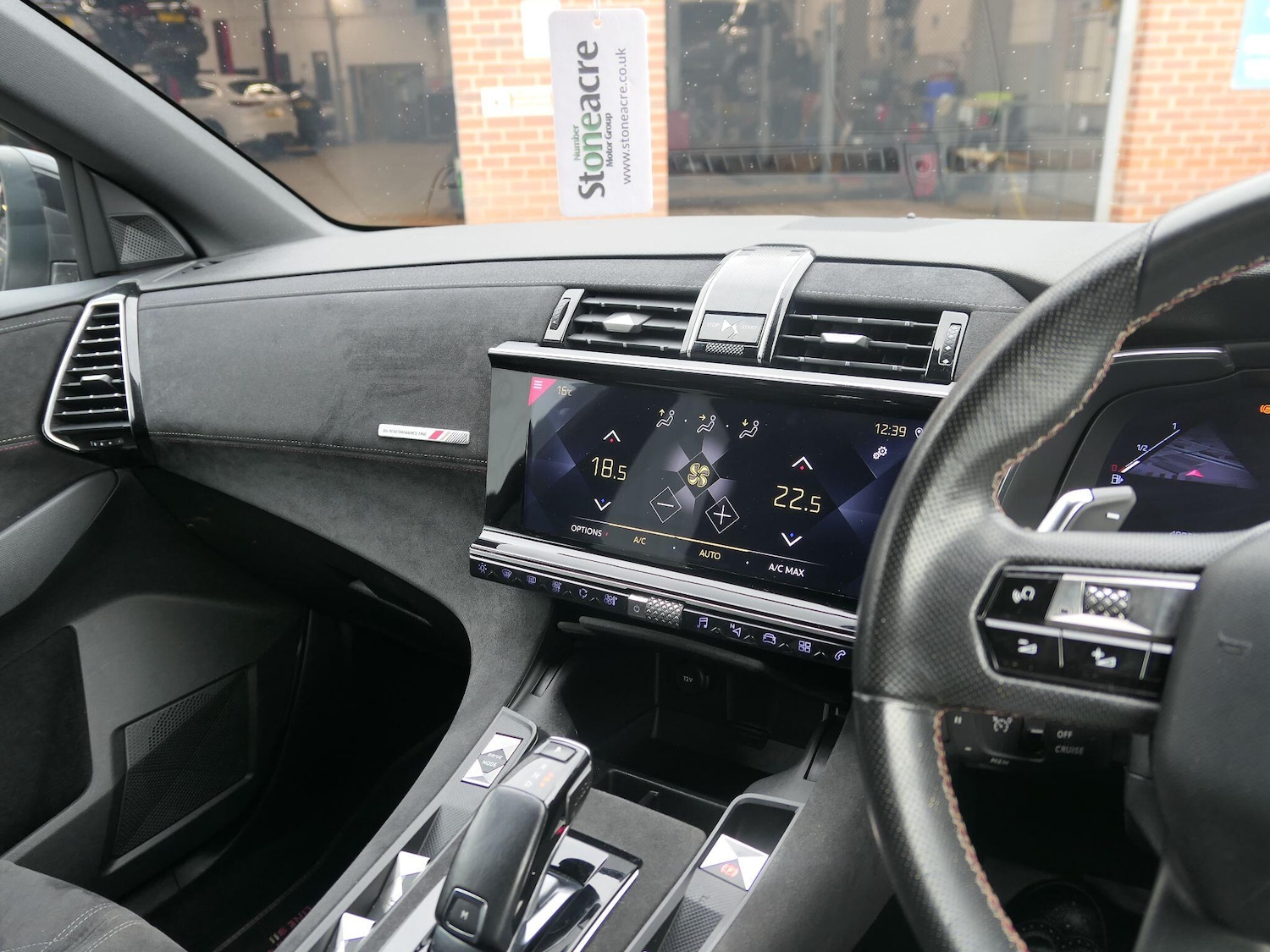 Used DS Automobiles DS 7 Crossback 2018 for sale - 76151952: Photo 11