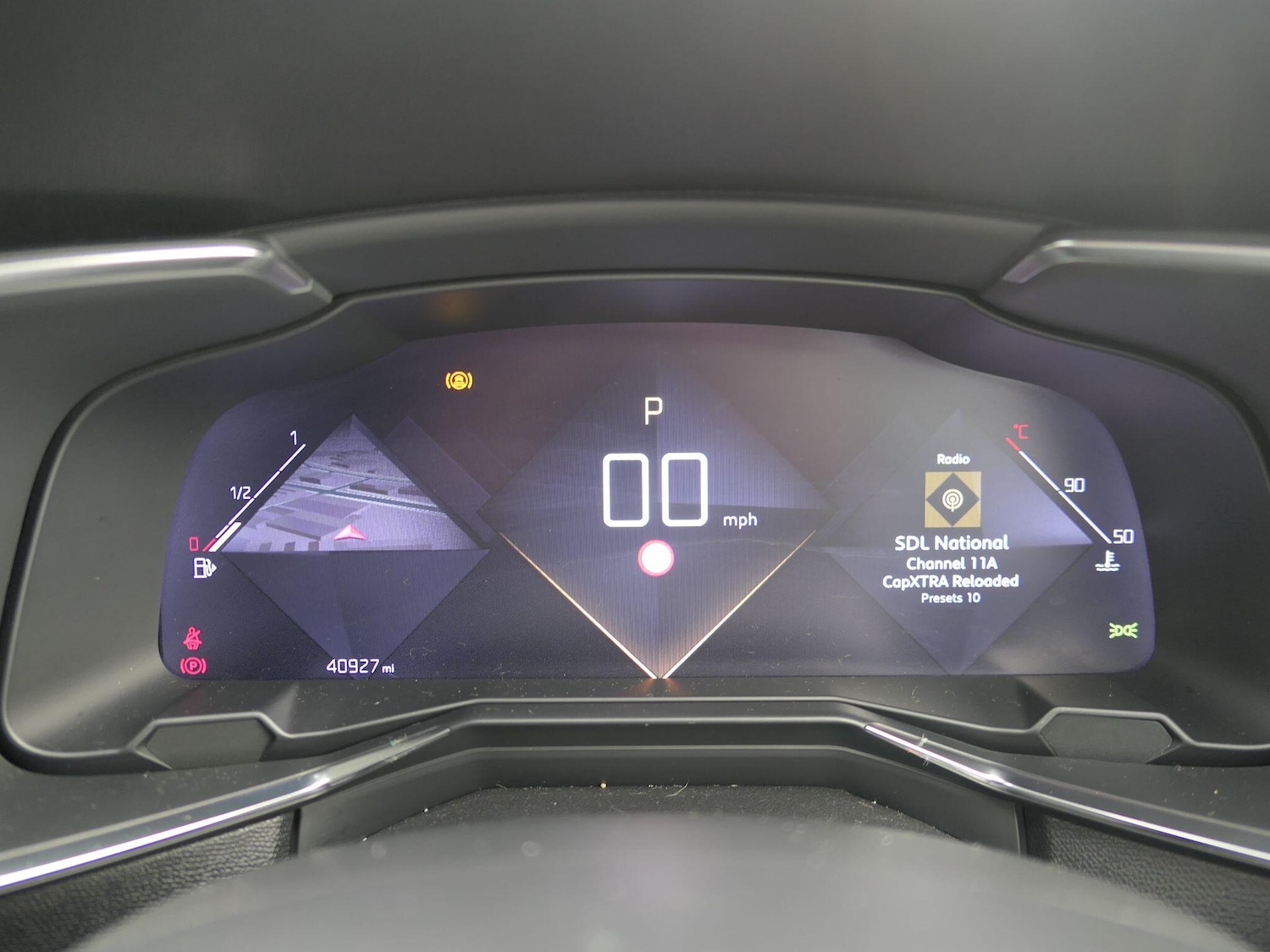 Used DS Automobiles DS 7 Crossback 2018 for sale - 76151952: Photo 23