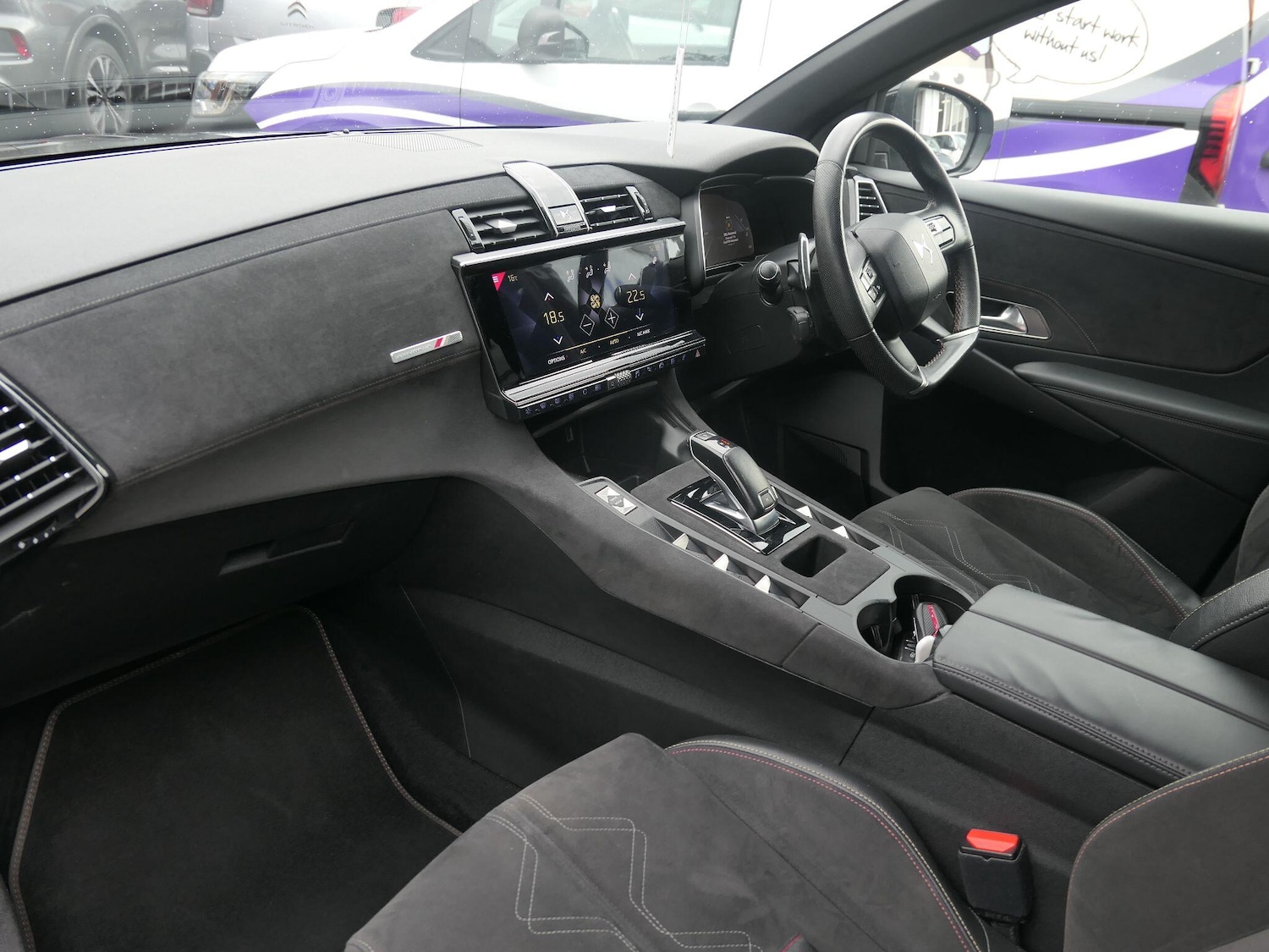 Used DS Automobiles DS 7 Crossback 2018 for sale - 76151952: Photo 8