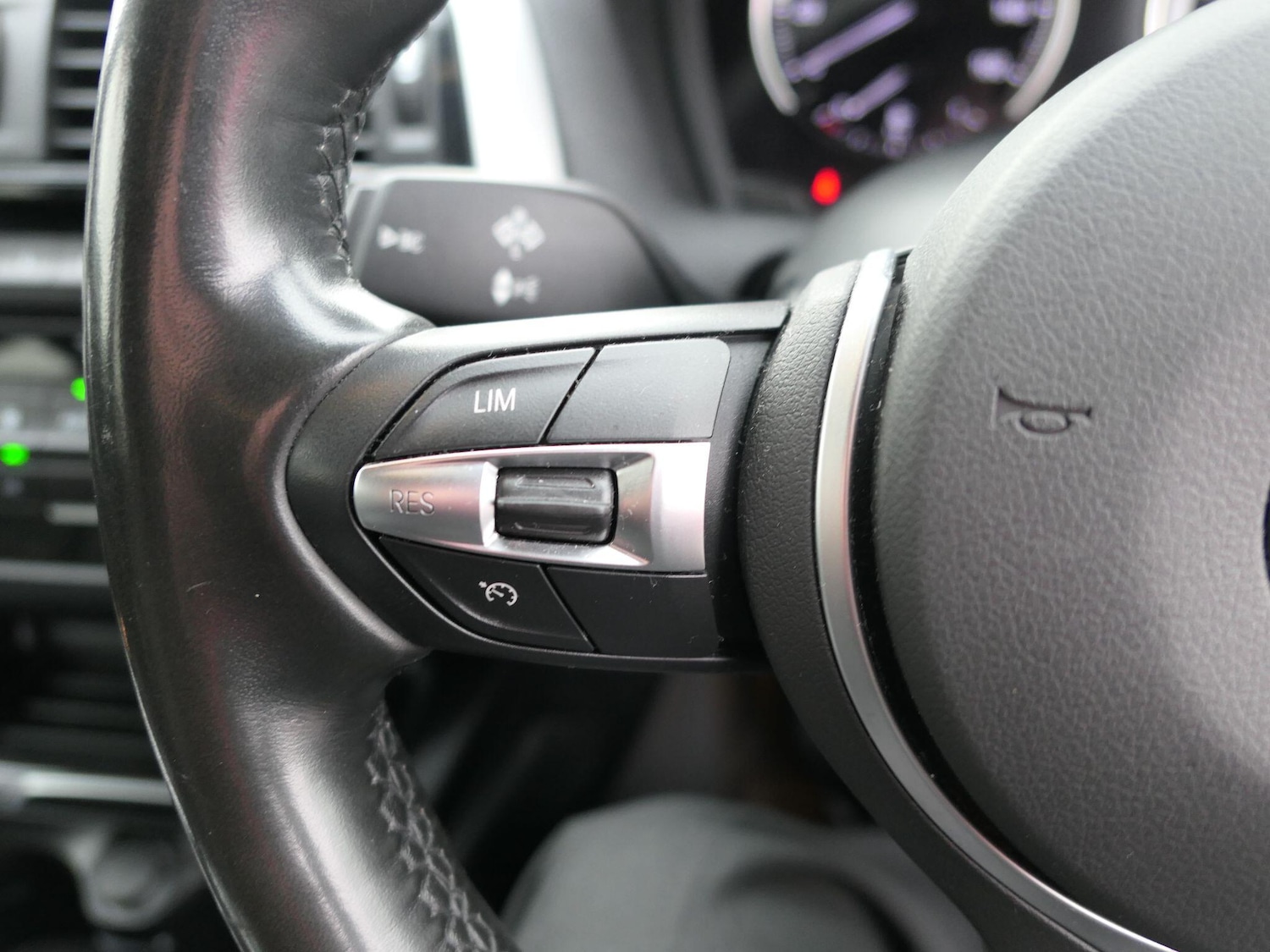 Used BMW 1 Series 2019 for sale - 77144006: Photo 18