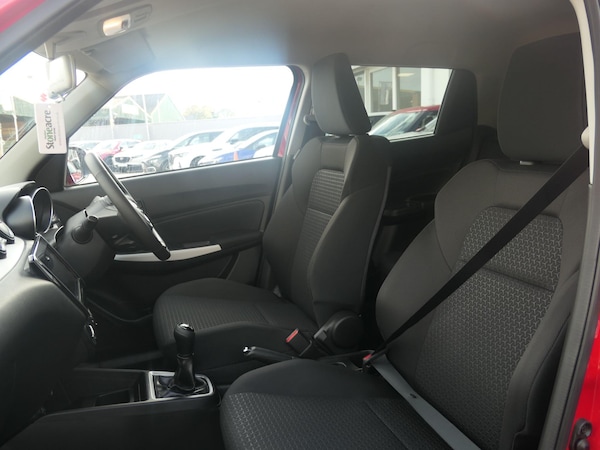 Used Suzuki Swift 2023 for sale - 76307187: Photo 30