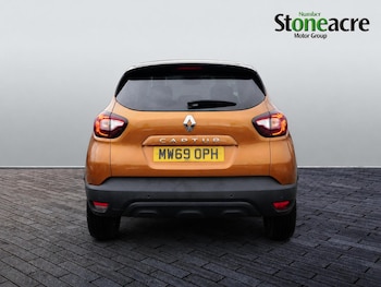 Used Renault Captur 2020 for sale - 79602232: Photo