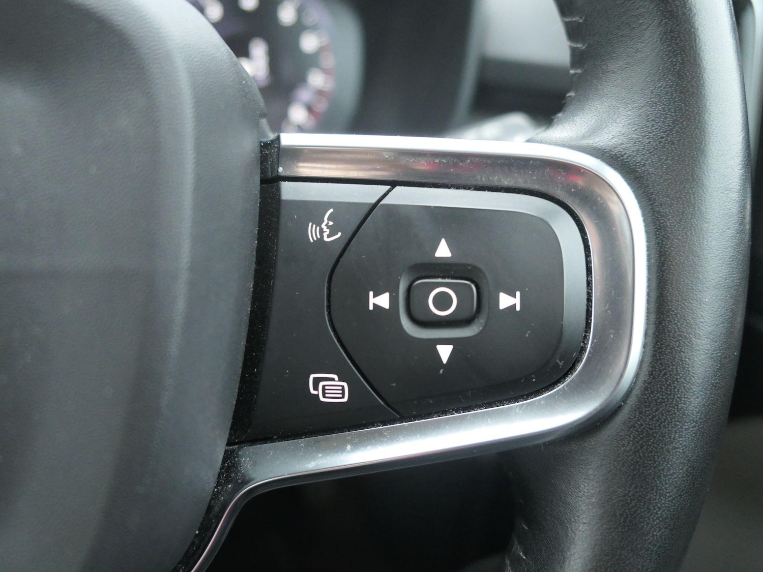 Used Volvo XC40 2020 for sale - 77066559: Photo 12