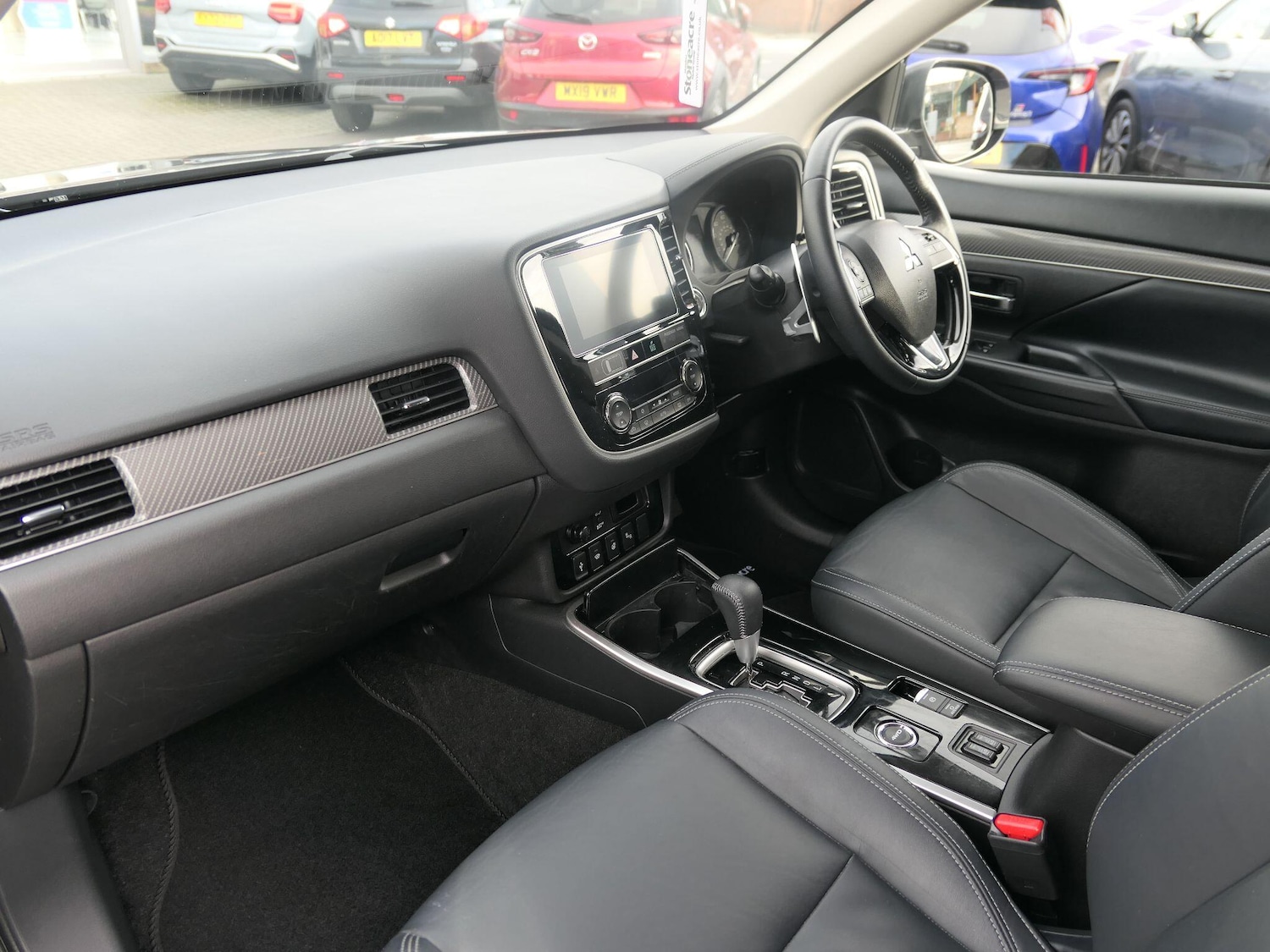 Used Mitsubishi Outlander 2018 for sale - 76499231: Photo 10