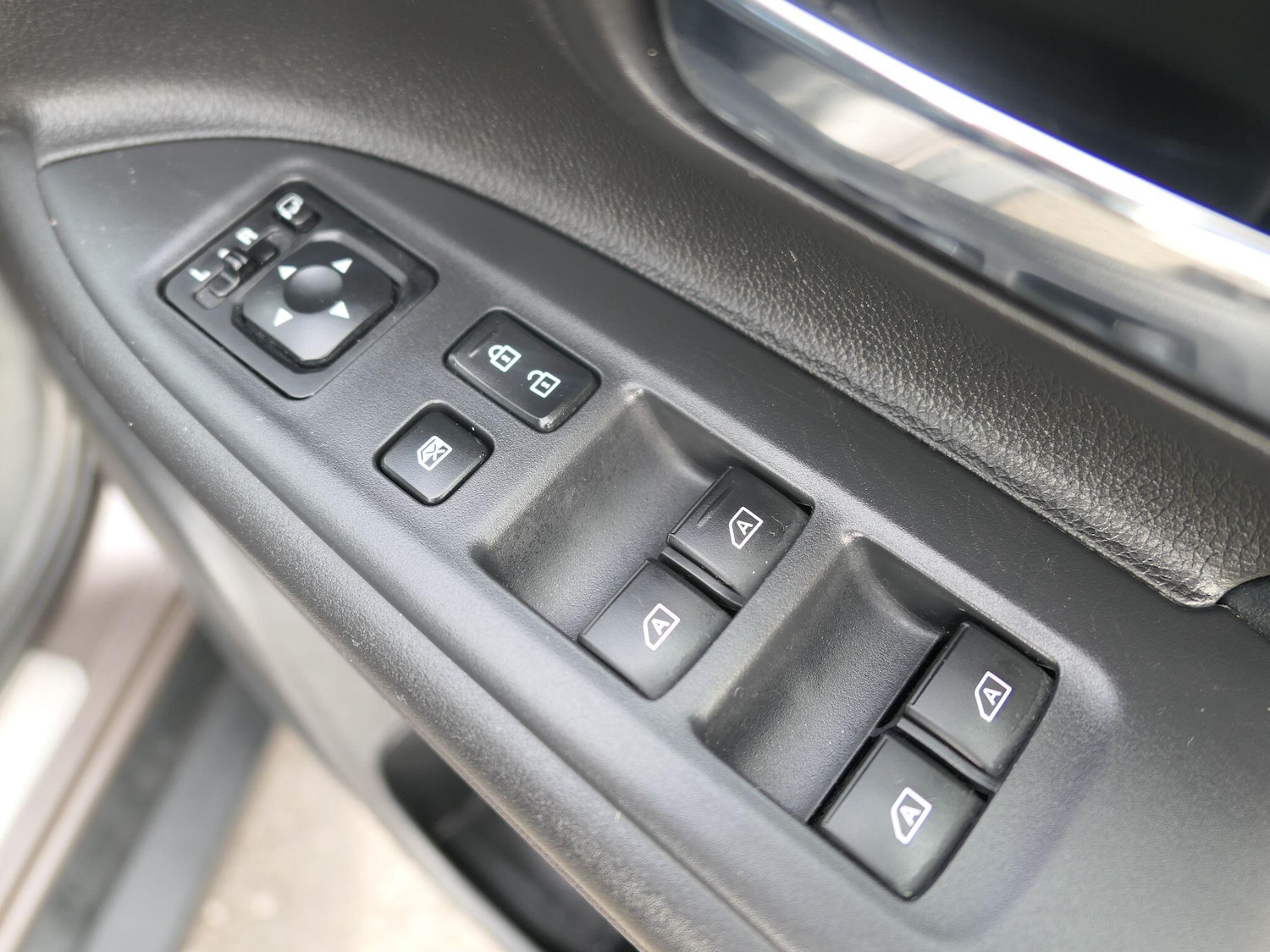 Used Mitsubishi Outlander 2018 for sale - 76499231: Photo 23