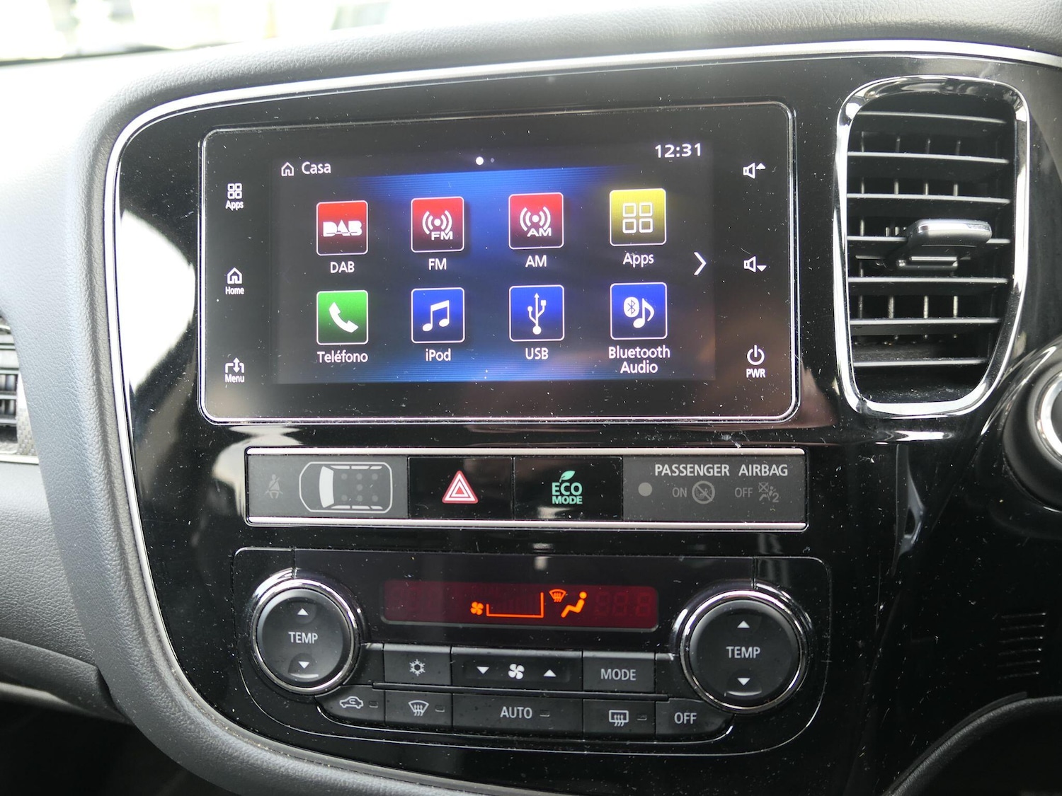 Used Mitsubishi Outlander 2018 for sale - 76499231: Photo 25