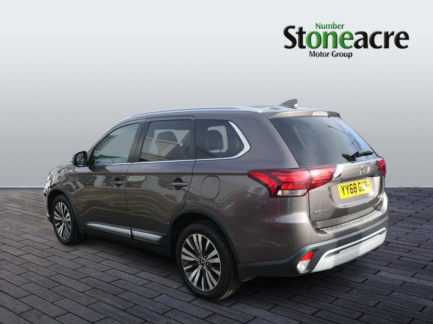 Used Mitsubishi Outlander 2018 for sale - 76499231: Photo 4