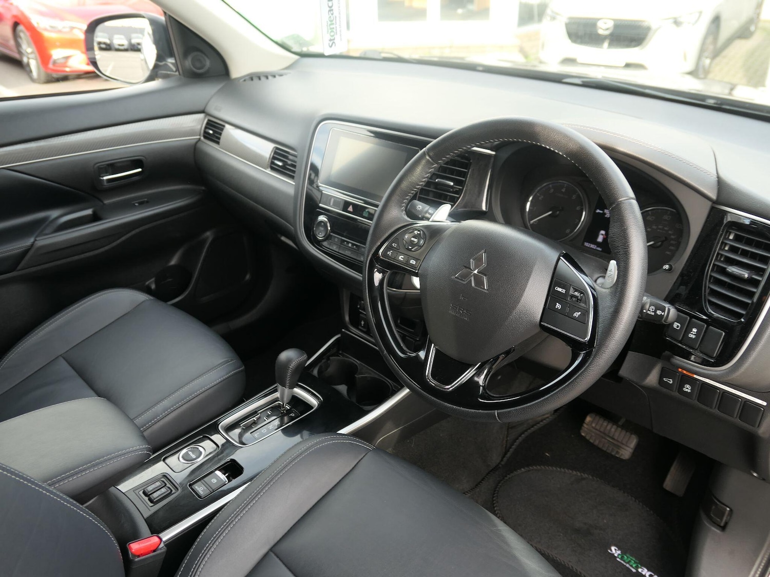 Used Mitsubishi Outlander 2018 for sale - 76499231: Photo 9