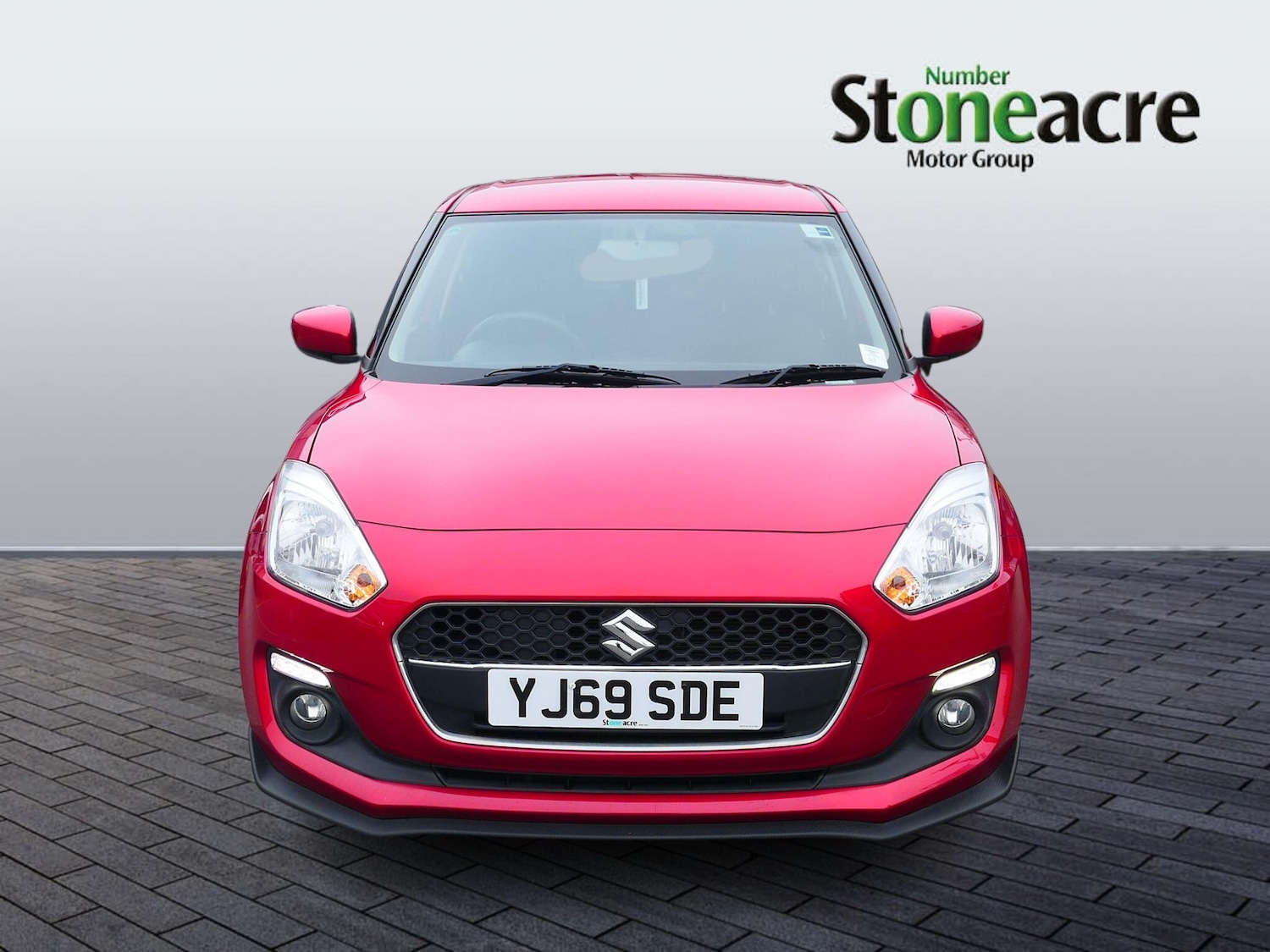 Used Suzuki Swift 2020 for sale - 77839712: Photo 2