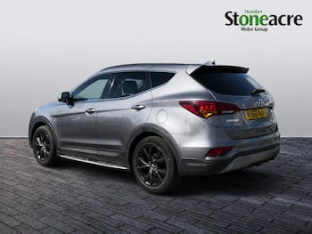Used Hyundai Santa Fe 2016 for sale - 79846922: Photo