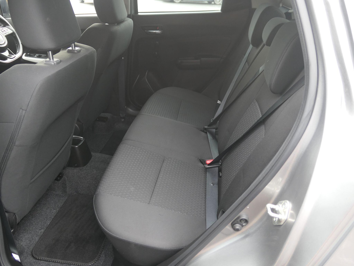 Used Suzuki Swift 2023 for sale - 77029265: Photo 14