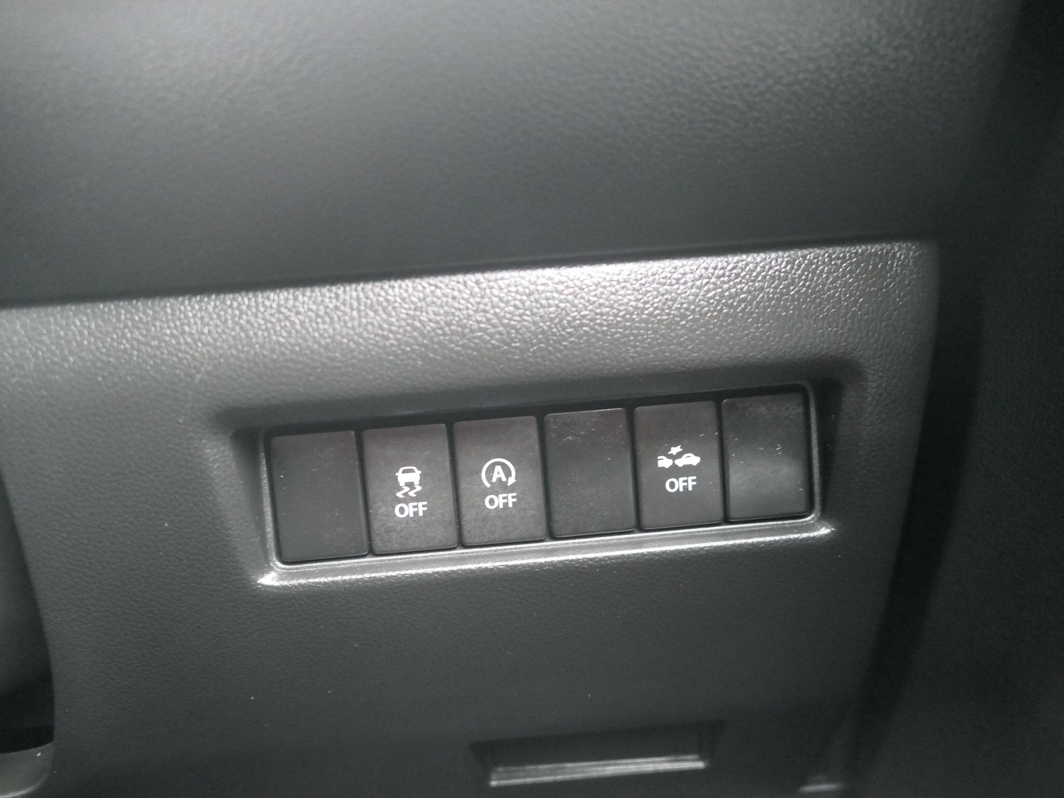 Used Suzuki Swift 2023 for sale - 77029265: Photo 18