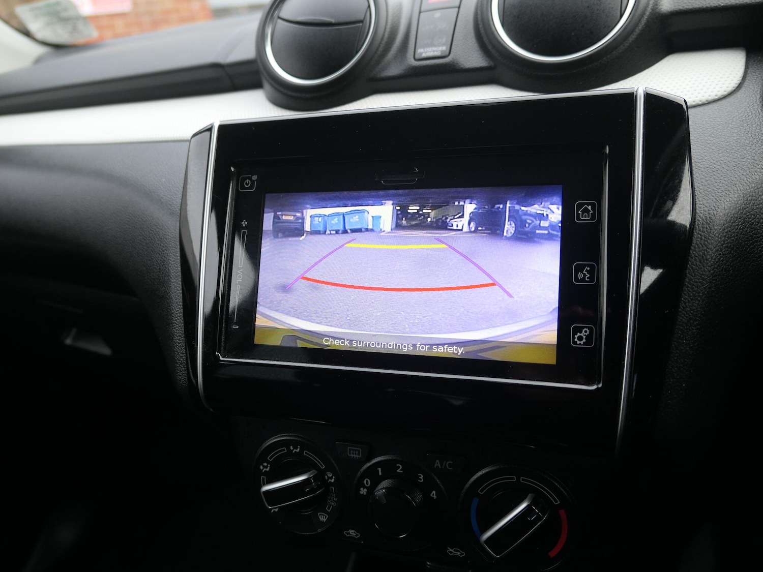 Used Suzuki Swift 2023 for sale - 77029265: Photo 23