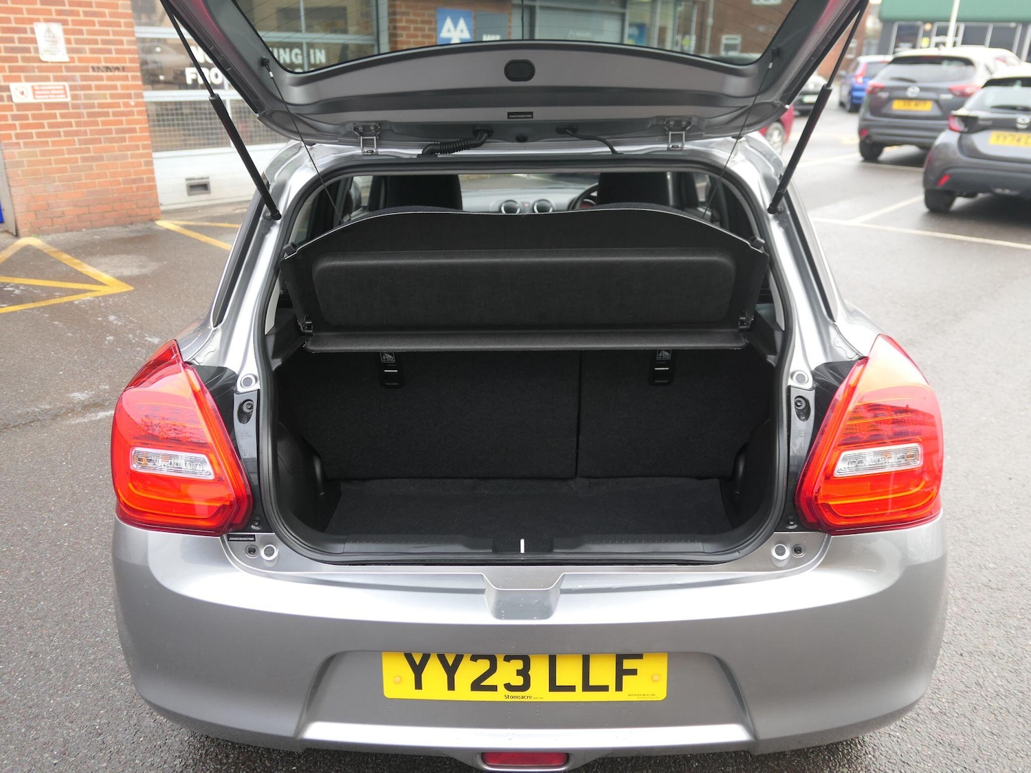 Used Suzuki Swift 2023 for sale - 77029265: Photo 26