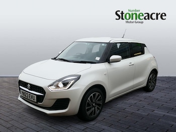 Used Suzuki Swift 2023 for sale - 77550206: Photo