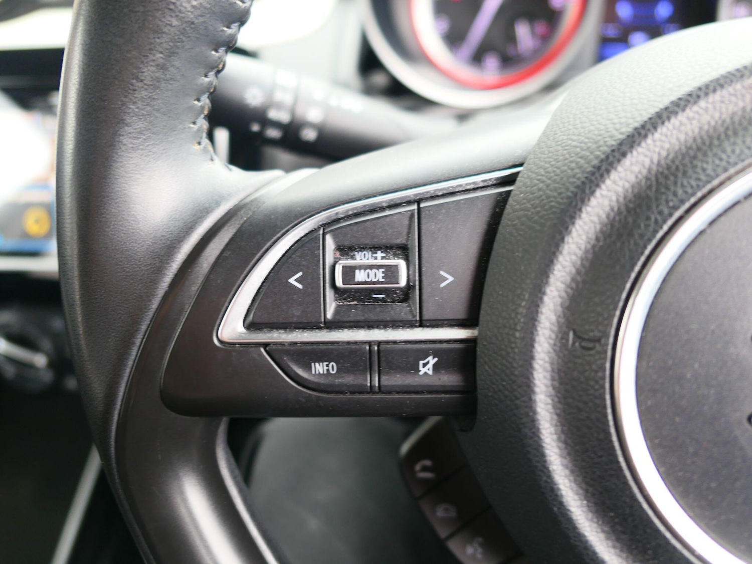 Used Suzuki Swift 2021 for sale - 78115581: Photo 13